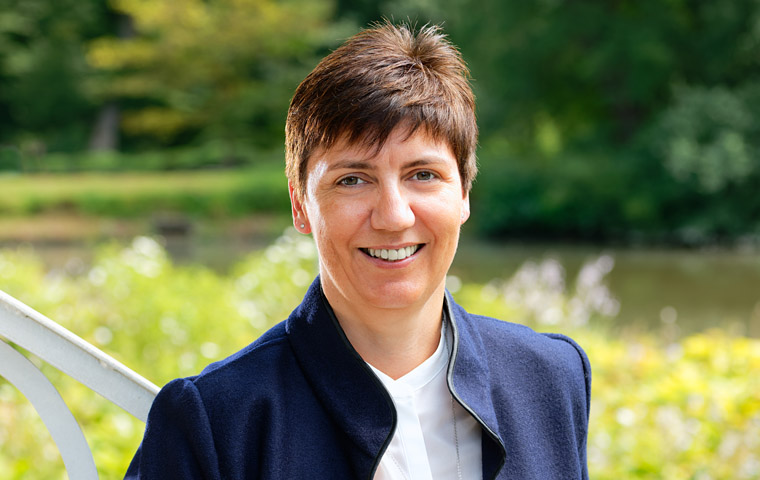 Andrea Kolberg, Leiterin Zentrales Akquise- und Bewerbermanagement Andrea Kolberg, Leiterin Zentrales Akquise- und Bewerbermanagement